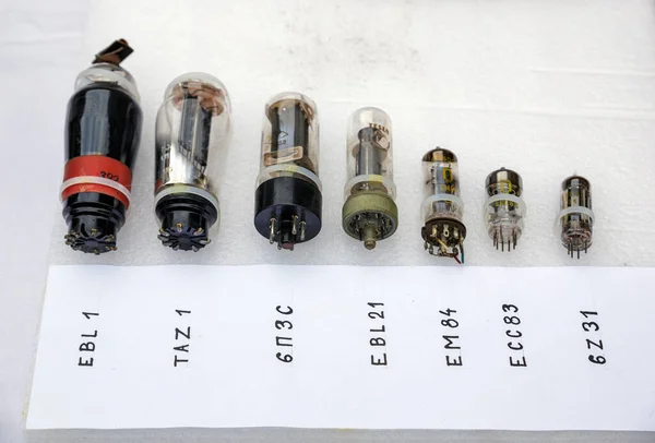 Electron tubes, radio parts, components, amplifier,