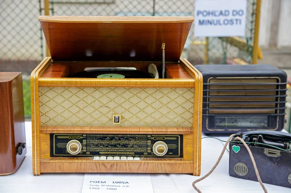 Exhibition Old Radios Bzince Javorinou Slovakia Period Instruments — Stock Photo, Image