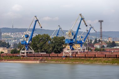 Kış limanı, Bratislava, Tuna, Slovakya, nakliye