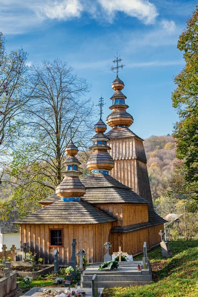 斯洛伐克圣母升天会木制教堂Hunkovce — 图库照片