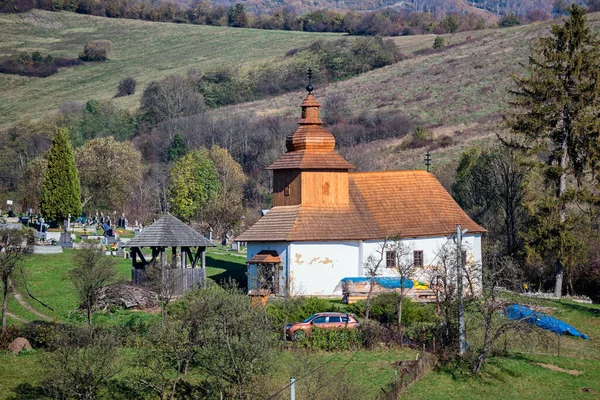 Kalna Roztoka 洗礼者ヨハネの木造寺院 スロバキア — ストック写真