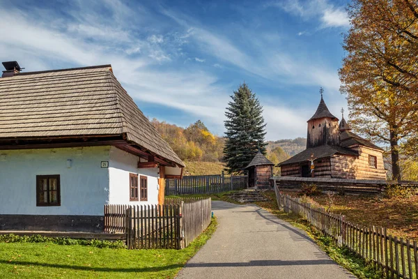 Krajne Cierno Kościół Piotra Bazylia Wielka Słowacja — Zdjęcie stockowe