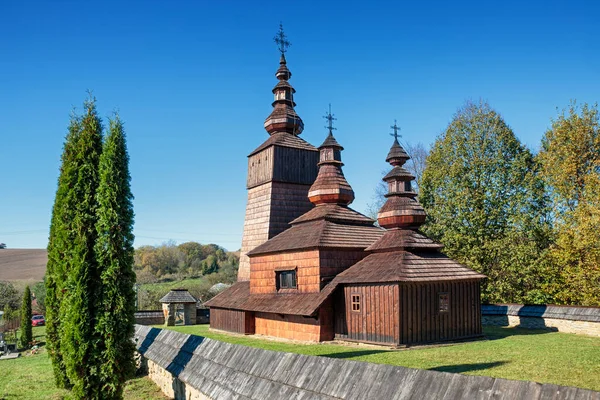 Потоки Греко Католическая Деревянная Церковь Параскевы Словакия — стоковое фото