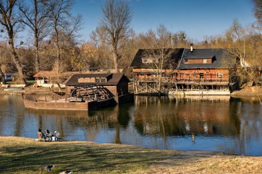 Su değirmeni, Kolarovo, nehir, Vah, Slovakya