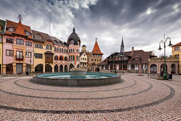 Avrupa karesi, Komarno, Slovakya.