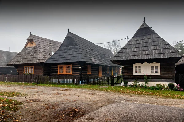 Podbiel Drewniane Domy Słowacja — Zdjęcie stockowe