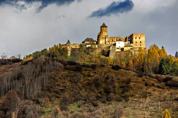 Castillo Stara Lubovna Eslovaquia —  Fotos de Stock