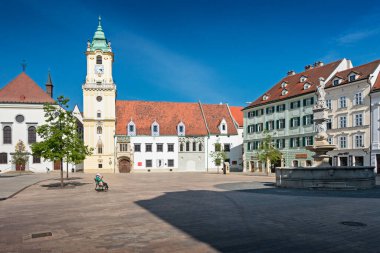Coronavirus, Main Square, Old Town Hall, Bratislava, Slovakya.
