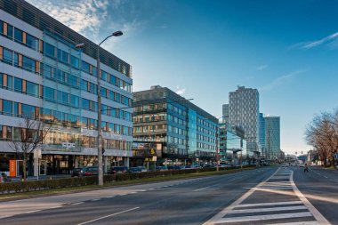 Bratislava 'daki Karadzicova Caddesi, yeni inşaat, Slovakya.
