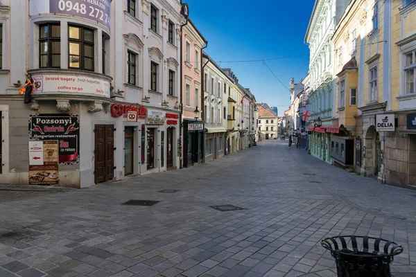コロナウイルス ミカルスカ通り ブラチスラバ スロバキアのために空の都市 — ストック写真
