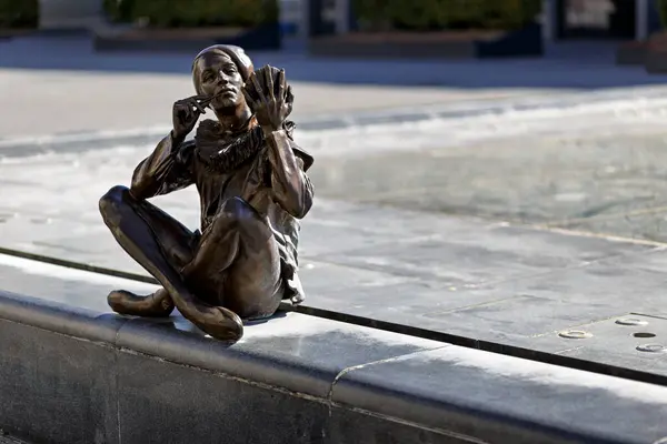 Pier Author Colin Spofforth Statue Eurovea Bratislava Slovakia — 스톡 사진