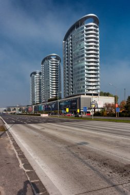 Bajkalska sokağı; Üç Kule; Tehelne direği; Bratislava; Slovakya.