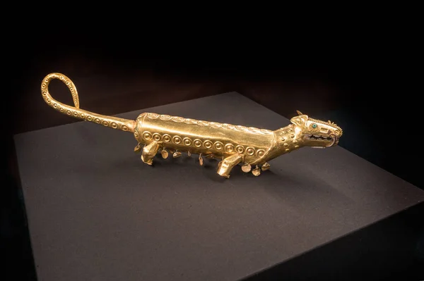 Lagarto Ritual Hecho Oro Exposición Tesoro Los Incas Bratislava Eslovaquia — Foto de Stock