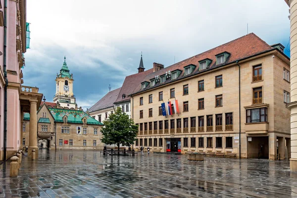 Plaza Del Primado Bratislava Ayuntamiento Viejo Torre Ayuntamiento Eslovaquia —  Fotos de Stock