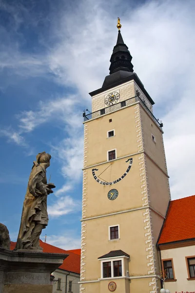 Şehir Kulesi Trnava Güneş Saati Salgın Kolonu Heykel Slovakya — Stok fotoğraf