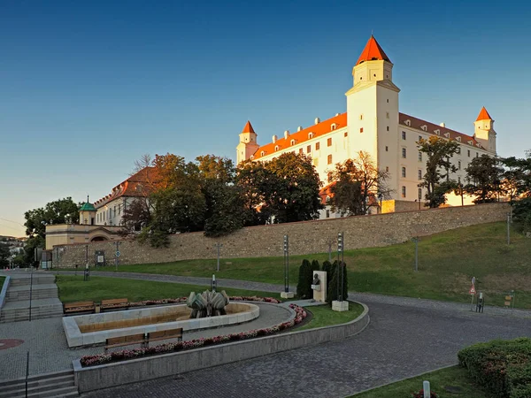 Castelo Bratislava Monumento Cultural Nacional Praça Alexander Dubcek Eslováquia — Fotografia de Stock