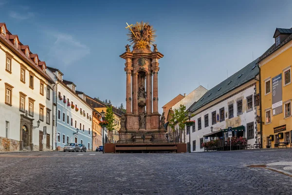 Columna Peste Trinity Square Banska Stiavnica Eslovaquia —  Fotos de Stock