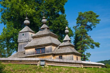 Aziz Niklas Kilisesi (Cerkov, Cerkva, Aziz Niklas), tahta Katolik kilisesi, Bizans töreni, köy, Bodruzal, Slovakya, UNESCO.