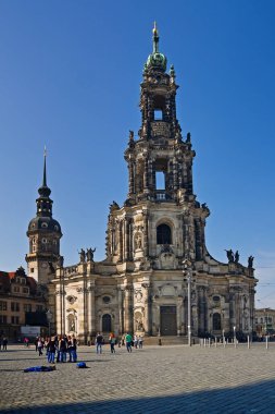 Dresden 'deki Kutsal Üçlü Katedrali, tarihi merkez, meydan, Almanya.
