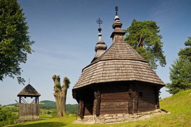 Aziz Mikail Kilisesi Slovakya 'nın Inovce kasabasında bulunan ahşap bir Katolik kilisesidir..