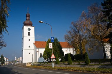 Slovakya 'nın başkenti Senica' da Kutsal Bakire Meryem 'in Ziyareti Roma Katolik Kilisesi.
