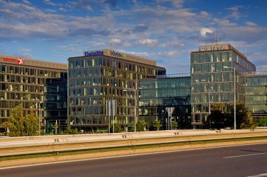 Penta finans grubunun merkezi, modern mimari, Bratislava, Petrzalka, Slovakya.