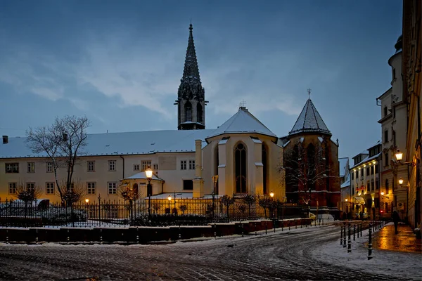 Rooms Katholieke Franciscaanse Kerk Bratislava Slowakije — Stockfoto