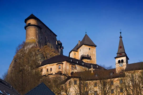 Ortaçağ Orava Kalesi, Oravsky podzamok, Slovakya.