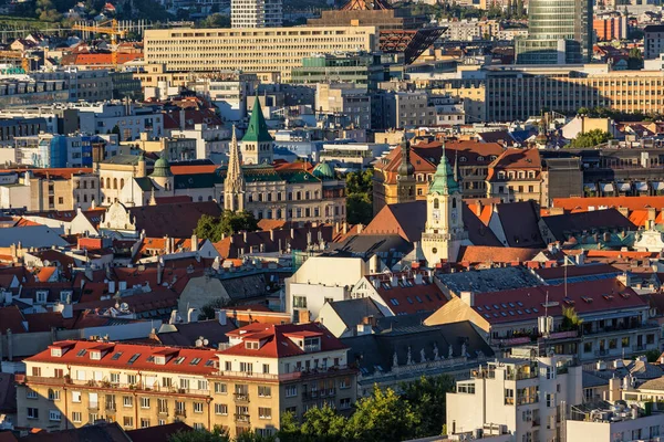 Oude Stad Bratislava Huizen Gebouwen Geschiedenis Kerktorens Oude Stadhuis Slowakije — Stockfoto