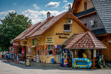 Senec Gölü, yaz tatili, Çadır kampı, Slovakya.