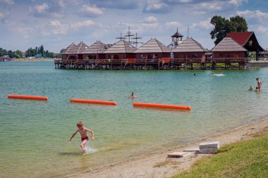 Senec Gölü, yaz tatili, Slovakya, Senec.