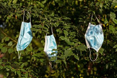 Korunaklı peçeler, koronavirüs, Covid 19, salgın hastalık, Slovakya.