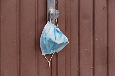 Garajda koruyucu perde, koronavirüs, Covid 19, salgın hastalık, Slovaki...