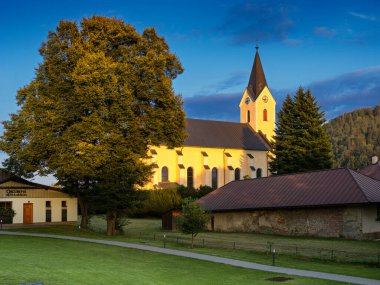 Aziz Mikail Katolik Kilisesi; Stara Bystrica; Slovakya.
