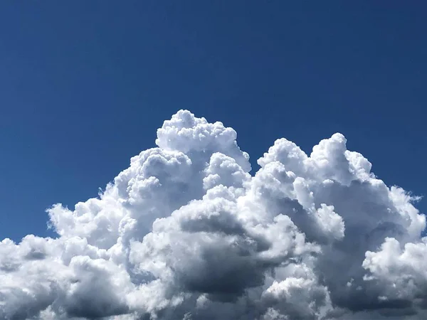 Gökyüzündeki bulut cenneti