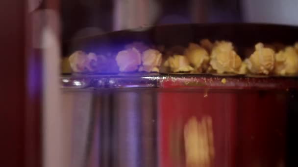 Automático Aço Inoxidável Queijo Seco Caramelo Sal Sabor Doce Milho — Vídeo de Stock