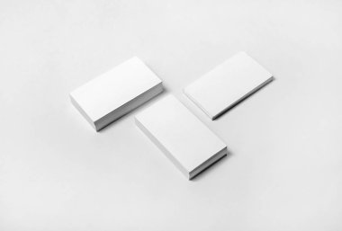 Beyaz Kağıt arka plan boş iş kartlar. Yüksek boyutu mockup.