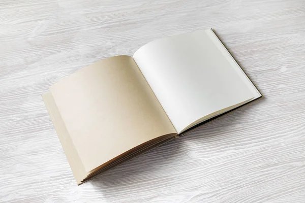 Libro, folleto o cuaderno —  Fotos de Stock