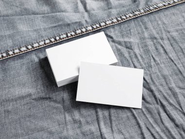 Kağıt kartvizitler