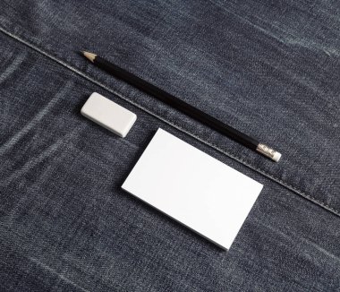 Denim üzerine kırtasiye