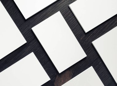 Bir sürü beyaz kartvizit