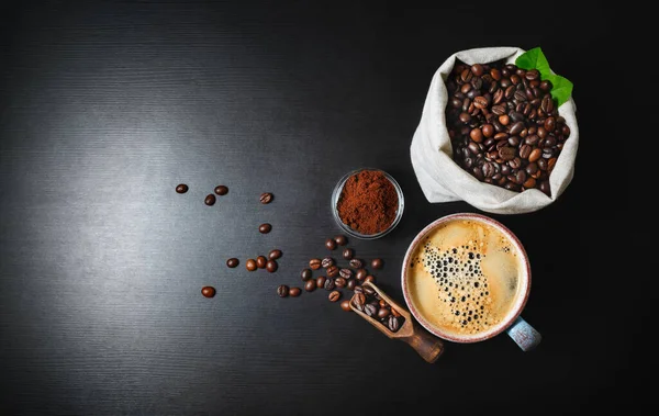 Preparando Café Fondo Taza Café Polvo Molido Granos Café Bolsa — Foto de Stock