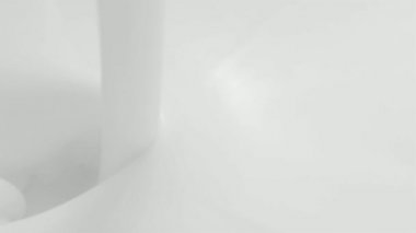 Taze Süt Kaymağı Yüksek Hızda Sıçrama Yapıyor 4K