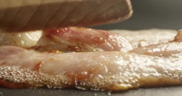 Tavada Pastırma Pişirme Bir Makro Şat Cızırdayan Şişko — Stok video