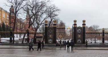 Kremlin yakınlarındaki Alexander Garden, Mocsow, Rusya