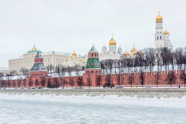 Moskauer Kreml Mauer Tempel Glockenturm — Stockfoto