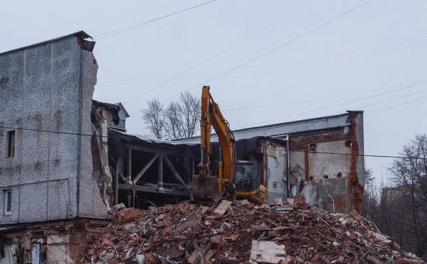古い映画館の解体 — ストック写真