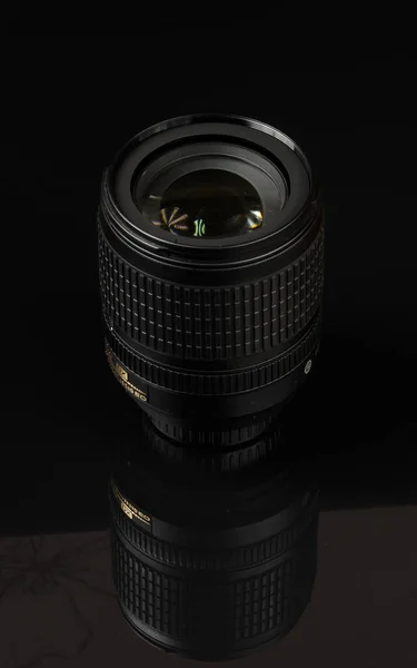 Studio Product Image Slr Lens Een Zwarte Achtergrond — Stockfoto