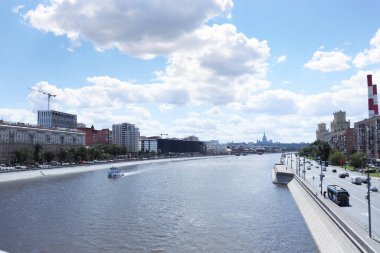 Nehrin güzel manzarası. Moskova