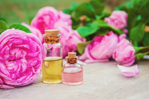 Essential Oil Rose Light Background Selective Focus — Stock Photo, Image